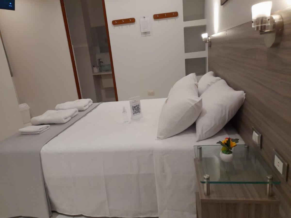 Gran Hotel Millennium San Vicente de Canete Bagian luar foto